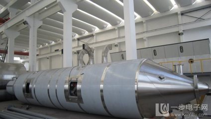 九成新二手浓缩蒸发器及桨叶干燥机批量供应，满足1-20吨处理需求